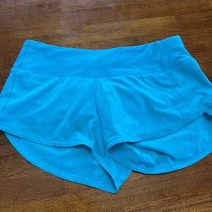 Lululemon Speed Up Low Rise Lined Short 2.5” size 4 Electric Turquoise